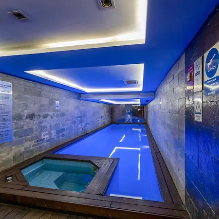 Pera Tulip Hotel-3